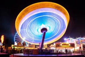 amusement park blur bright