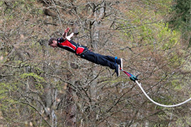 Bunji jumping